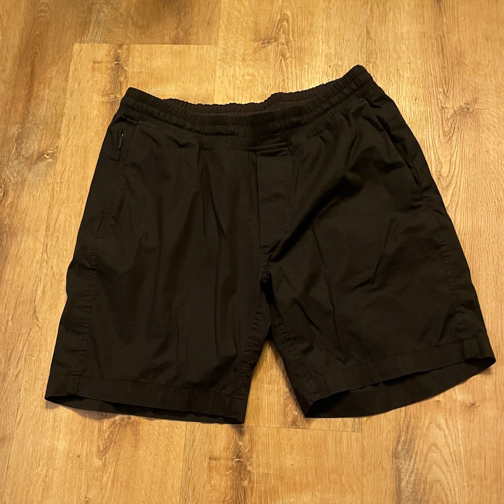 Lululemon Relaxed Shorts 7inch Inseam
